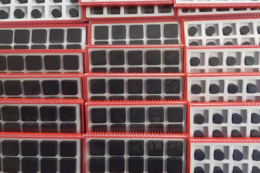 Máy tiện phụ tùng